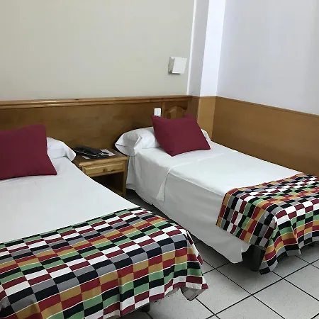 Hotel Pitiusa 3*