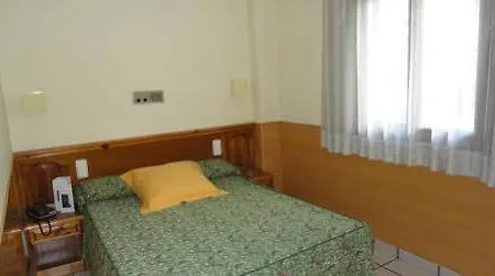Hotel Pitiusa 3*