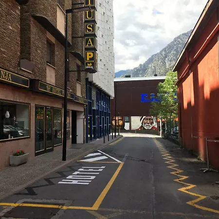 Pitiusa Hotel 3*